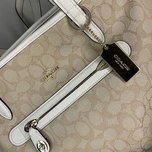 Coach handbag